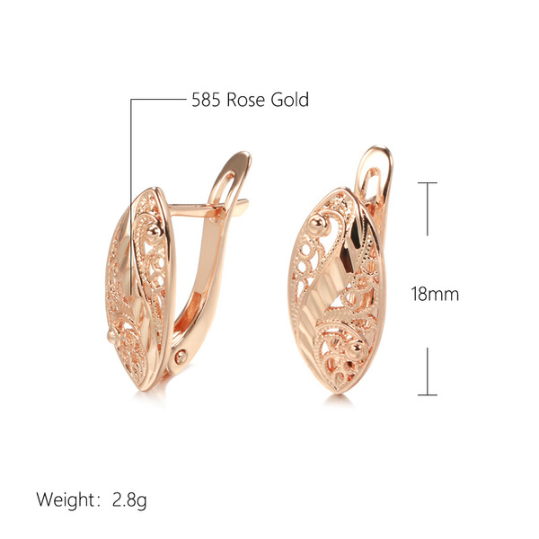 Demi-season golden earrings heart shaped