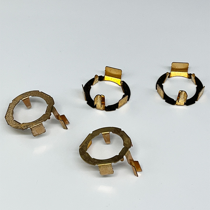 真鍮ハードウェアスタンピング部品電子端子台アクセサリーヘッドライトバックル導電性破片スタンピング部品加工卸売|undefined