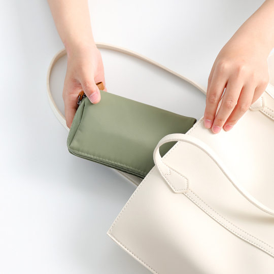 Cross-border Hot-selling Portable Korean Style Cosmetic Bag Simple Small Mini Red Envelope Travel Women Cosmetic Storage Bag