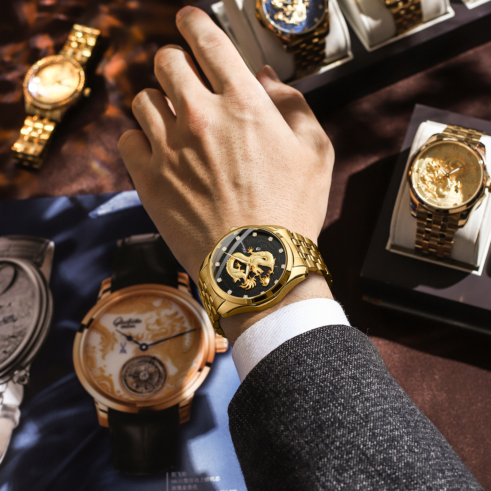 Dragon Totem Relief Calendar Waterproof Men's Watch Dawn Chinese Style Wrist Watch Steel Band Cross-border Explosions Men's Business Watch