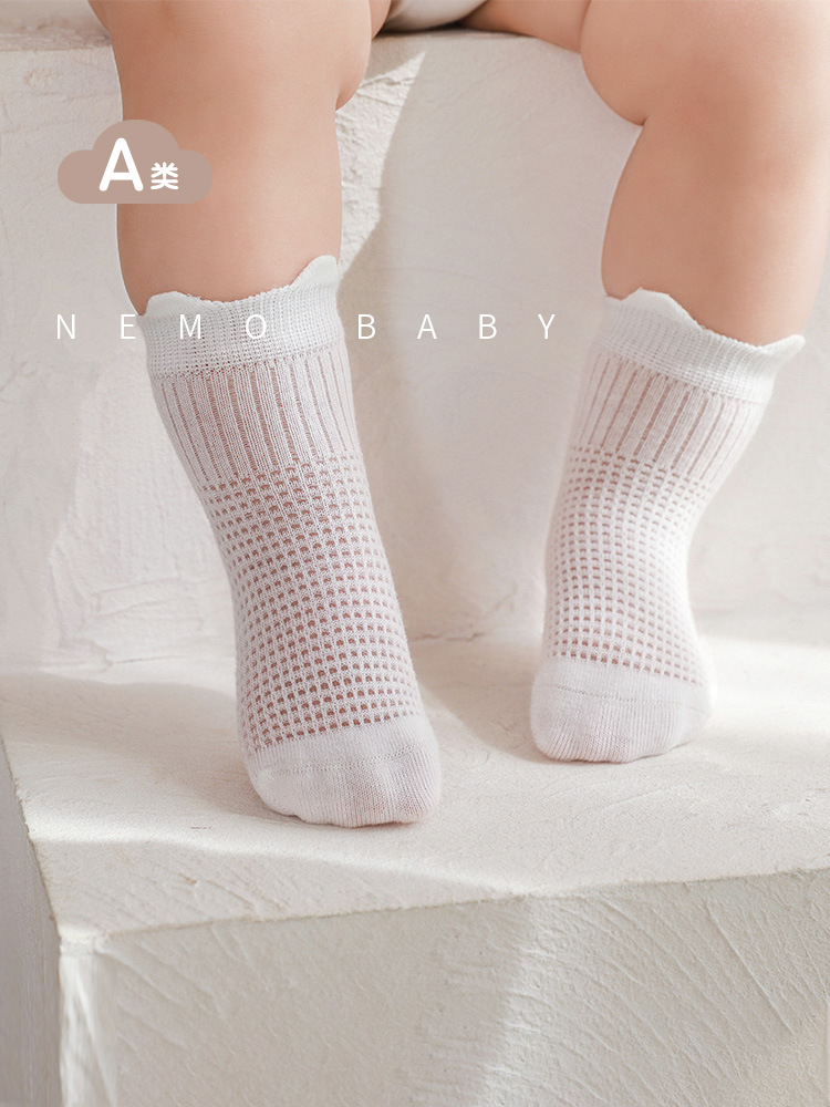 Calcetines de bebé recién nacido, malla fina de verano, boca suelta transpirable, calcetines de bebé deshuesados, calcetines de tubo de dibujos animados lindos