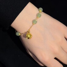 小红书同款宫铃绿珠子脚链女甜美个性小众设计感甜美百搭手链铃铛