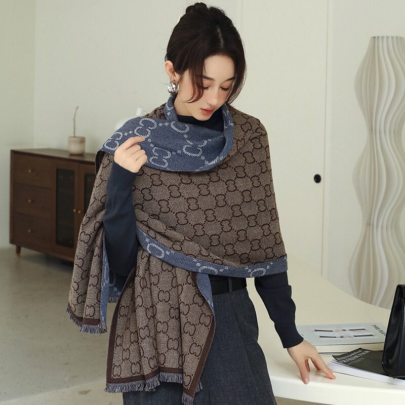 Trendy winter thick scarf for women, versatile and elegant wool double-sided shawl, versatile faux cashmere warm outer cape Trendy winter thick scarf for women, versatile and elegant wool double-sided shawl, versatile faux cashmere warm outer cape