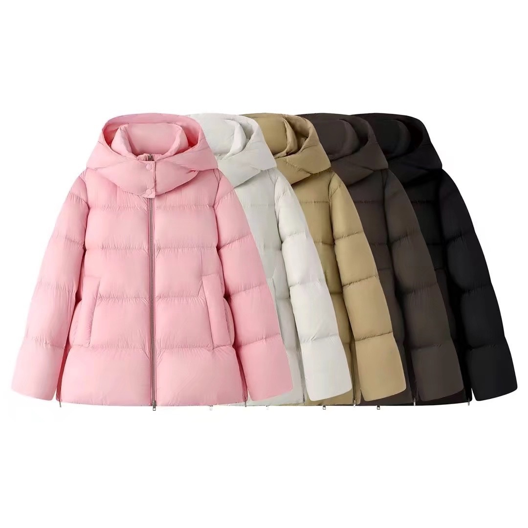 2025冬季新品女装宽松通勤简约风连帽羽绒服白月光外套 5X0C10110