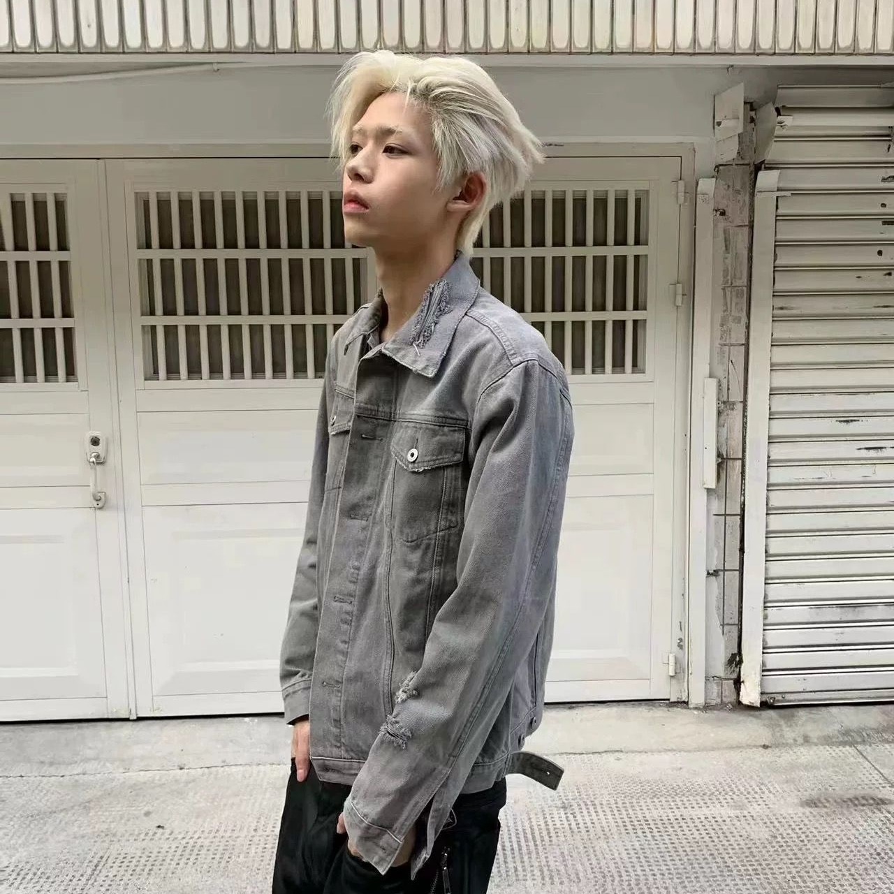 Neue amerikanische Vintage-Silhouette, Distressed Washed Denim mit Designgefühl, kurze Jacke für Männer_voghion.com