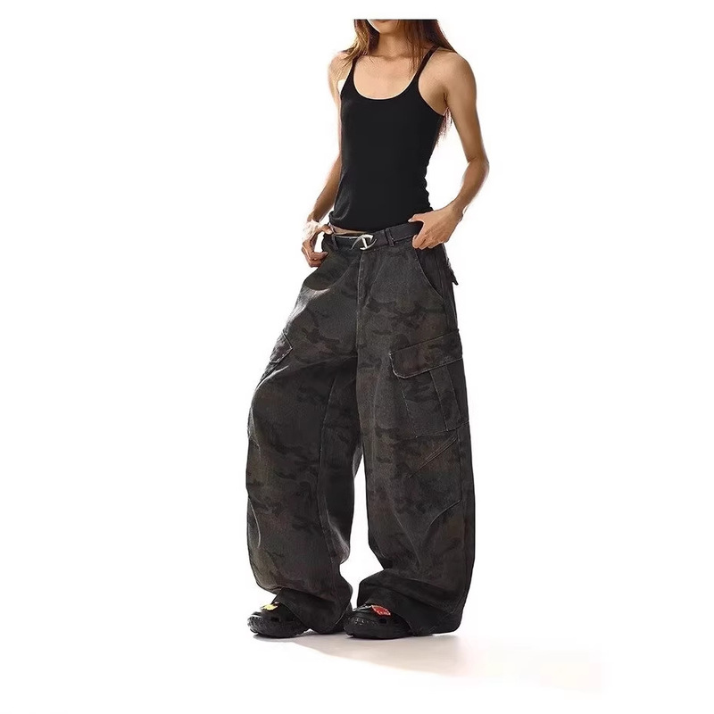Hip-Hop Vintage Camouflage Retro Jeans for Women, Spring and Summer Loose High-Street Slimming Jazz Dance Pants, Trendy Scimitar Pants