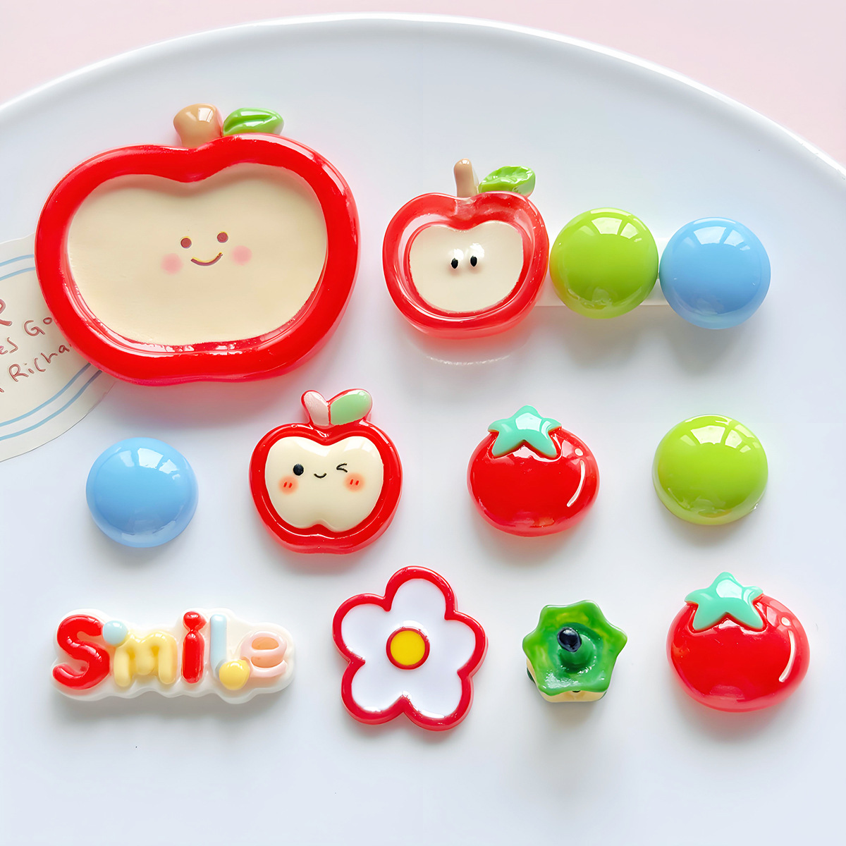 Cartoon resin apple accessories DIY cream glue phone case, hole shoe charms, shoe buckles, hair accessories, handmade materials