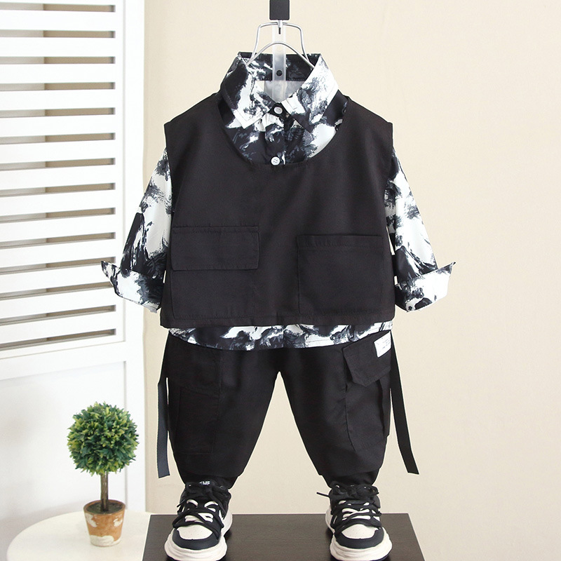 5820 Camisa de niño traje de tres piezas 2025 otoño nuevo traje de bebé para niños pequeños y medianos chaleco de estilo nacional ropa de moda