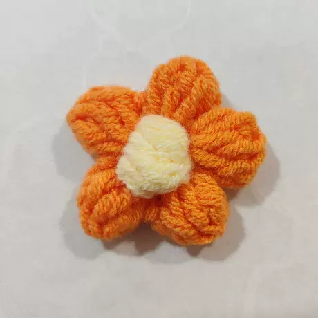 Little puff - orange yellow heart