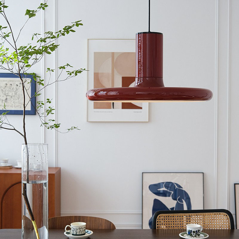 Candelabro de ovnis rojo retro nórdico, barra de salón, mesa de la isla, candelabro de restaurante, luz de ambiente de estilo crema, luz decorativa