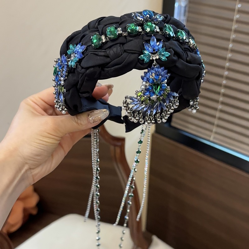 高貴なラインストーン額ペンダントヘアフープ新しい中国風のタッセルヘアアクセサリーヘアピンライト高級重工業レトロヘッドバンド女性用|undefined
