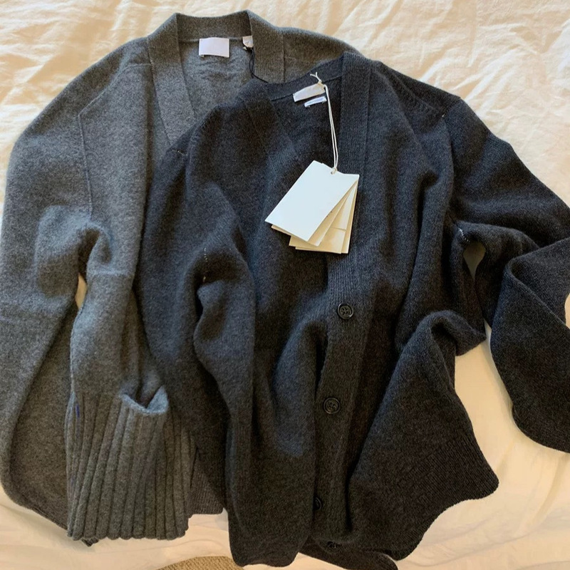 Choouan_Experience Autumn 100% Wool Normcore Contrasting Color Inner Stitching B@Br Classic V-Neck Cardigan