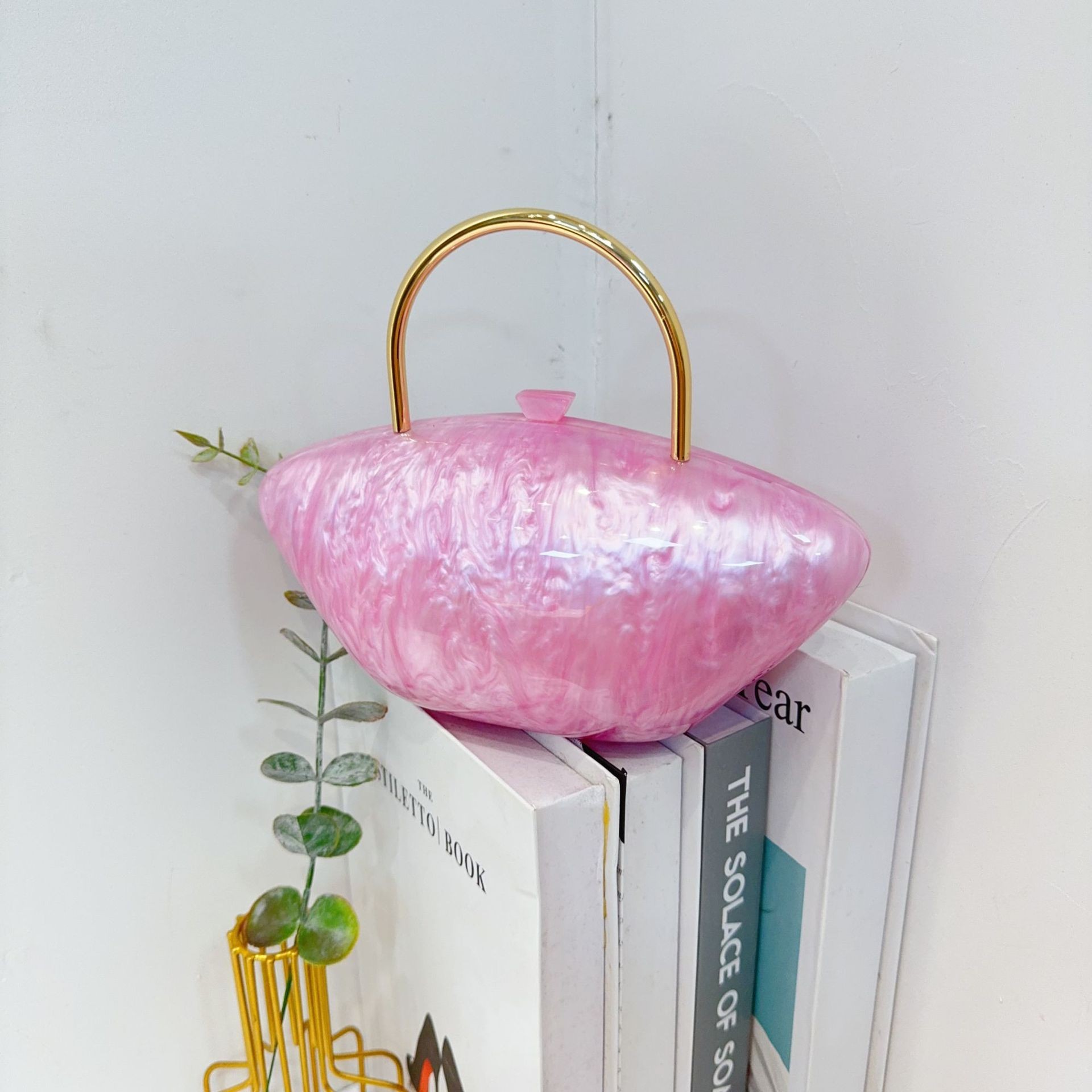 Nuevas bolsas de damas transfronterizas acrílicas bolsas de cena de hombro único inclinado partido de lujo ligero cadena conchas de mano bolsa de cena