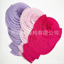 花边;布贴;钮扣