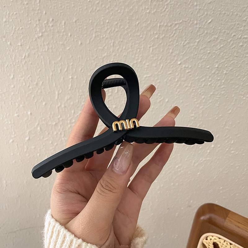 Accesorios para el cabello de pinza de tiburón de acrílico grande de Corea, clip de agarre para el cabello de disco simple, tocado de horquilla de cabeza femenina al por mayor