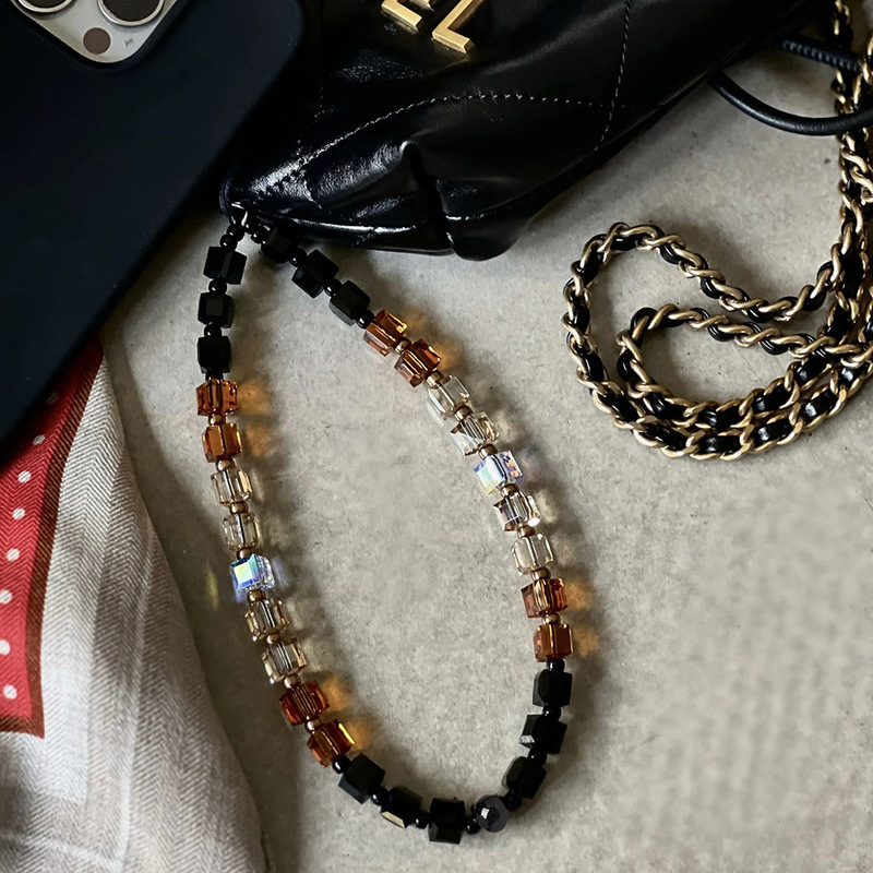 KKBEAD Same Style Flat for Retro High-end Sense Internet Popular Street Bead Wristband Hanging Ornaments Girls Short Beaded Mobile Phone Chain Women