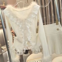 法式复古慵懒风蕾丝拼接V领长袖T恤女秋冬季高级感修身打底衫上衣
