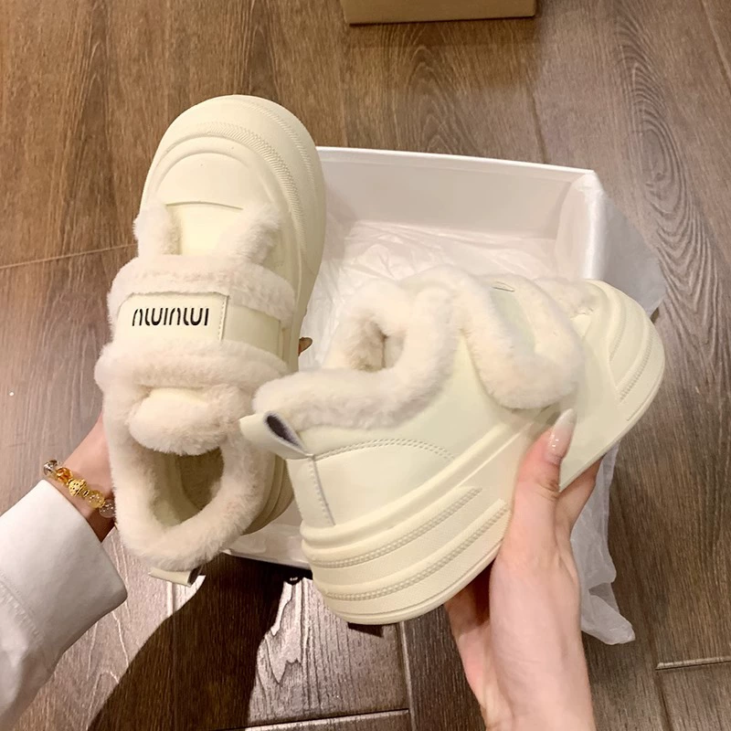 Популярные зимние хлопковые ботинки на толстой подошве с магнитной застежкой на 2025 год, новые плюшевые и утолщенные меховые ботинки, теплые платформенные кроссовки для женщин.