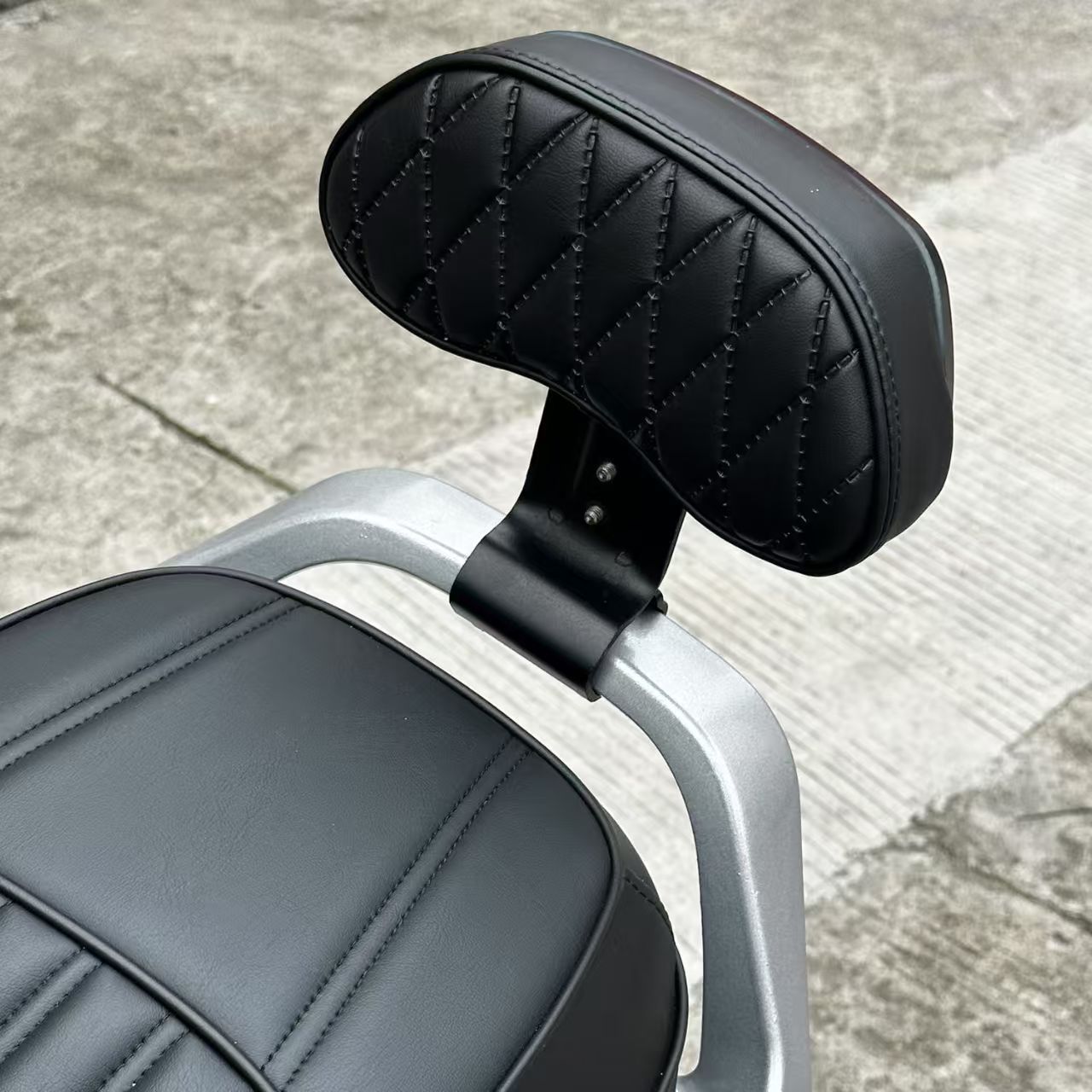 No. 9 Electric Vehicle Rear Backrest Diamond-Shaped Leather Soft Lumbar Support Calf Mobile Cushion Sponge Mechanic Matte Backrest
