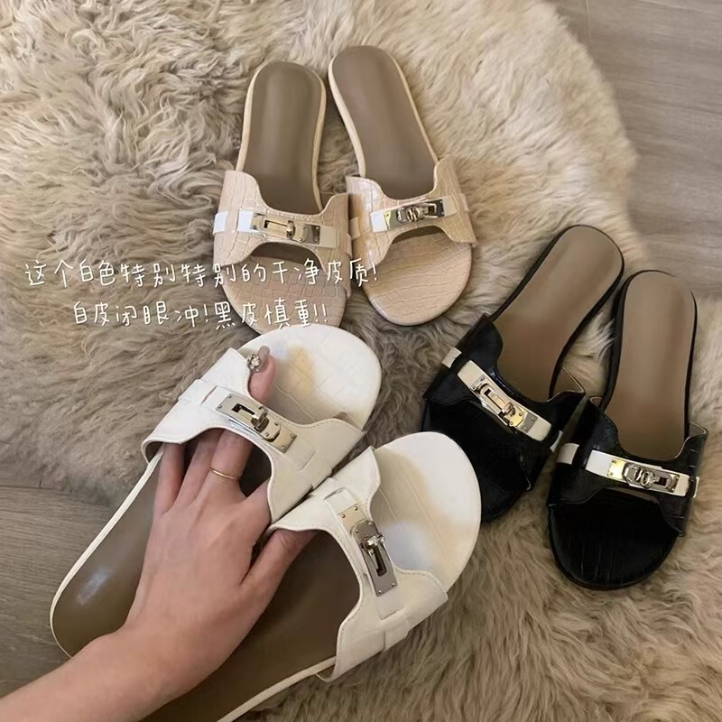 Fashion Metal Lock Buckle Crocodile Pattern Flat Slippers for Women Summer New Niche French Round Toe Casual Slippers Fashion Metal Lock Buckle Crocodile Pattern Flat Slippers for Women Summer New Niche French Round Toe Casual Slippers