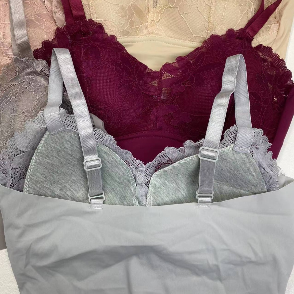 Nuevo sujetador inalámbrico moda de encaje jacquard transpirable cómodo clásico belleza volver ropa interior para las mujeres al por mayor image 5