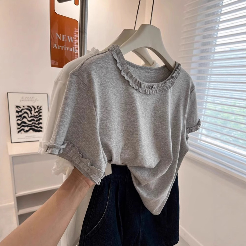 Plus Size 120kg Korean Style Lace Round Neck Short-Sleeve T-Shirt for Women, Loose Inner Layer Base Shirt, Stylish Top for Summer