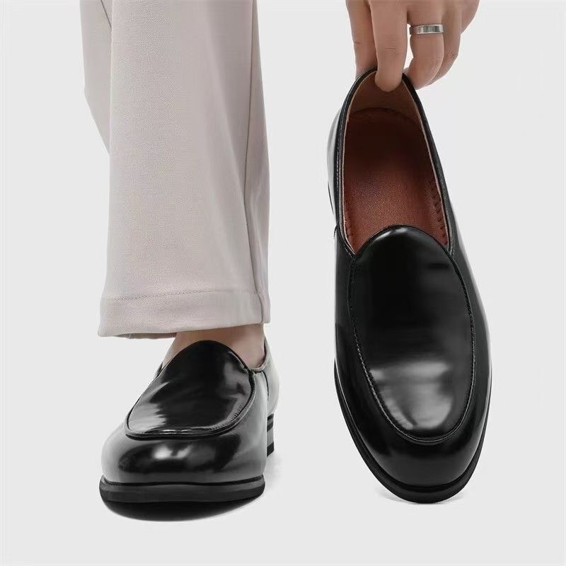 Business Formal Black Glossy Commuter Derby Men's Shoes 2025 Autumn and Winter Fashion Loafers New Style Business Formal Black Glossy Commuter Derby Men's Shoes 2025 Autumn and Winter Fashion Loafers New Style