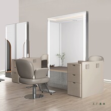 �¿�W�t���l���R���p�����l�R�Ӱl�Ȍ��Î�����һ�w��ؼ��l�R̨