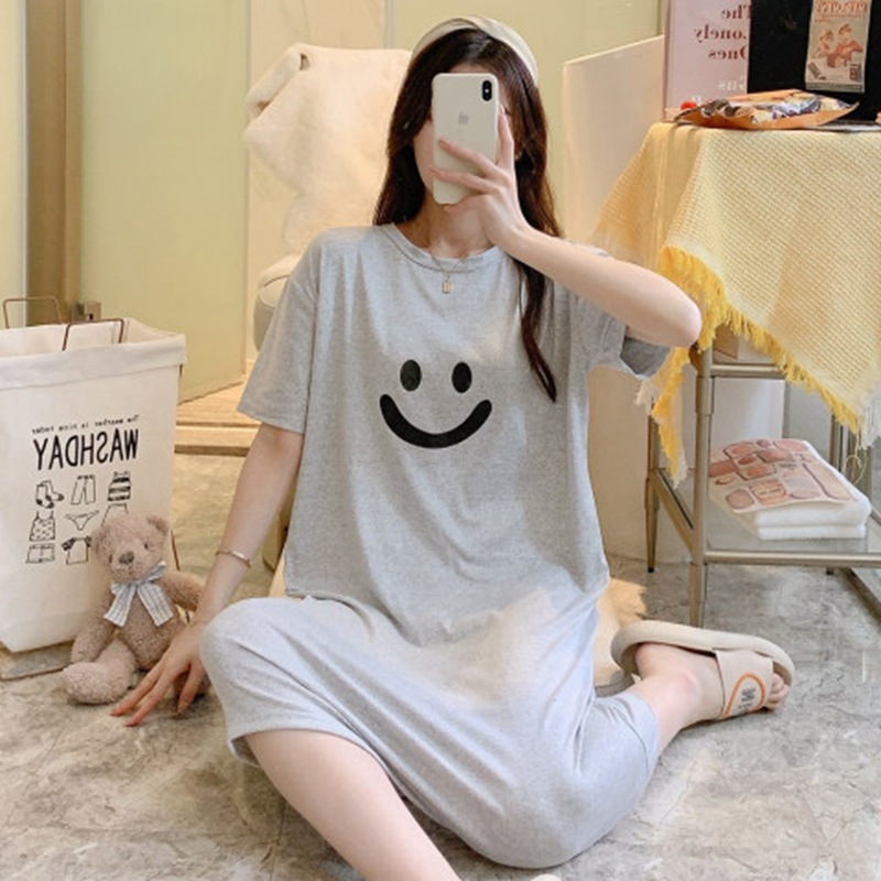 Estilo coreano nuevo verano de manga corta pijamas de las mujeres japonés ins cuello redondo suelto vestido MIDI dulce cara sonriente WeChat celebridad en línea