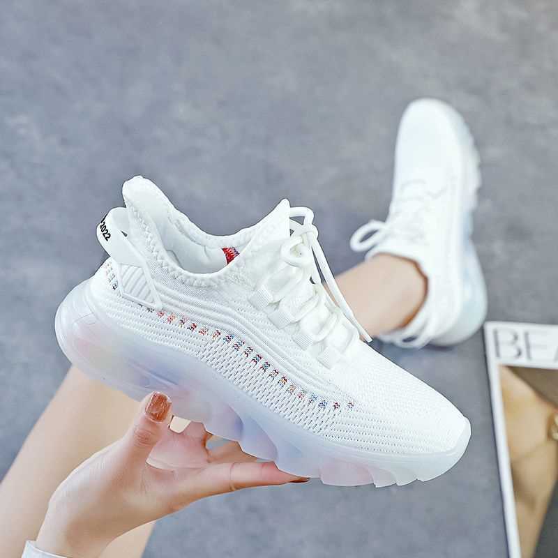 Flying woven shoes women's new breathable mesh running sneaker women's soft bottom mesh shoes daddy shoes White shoes female students