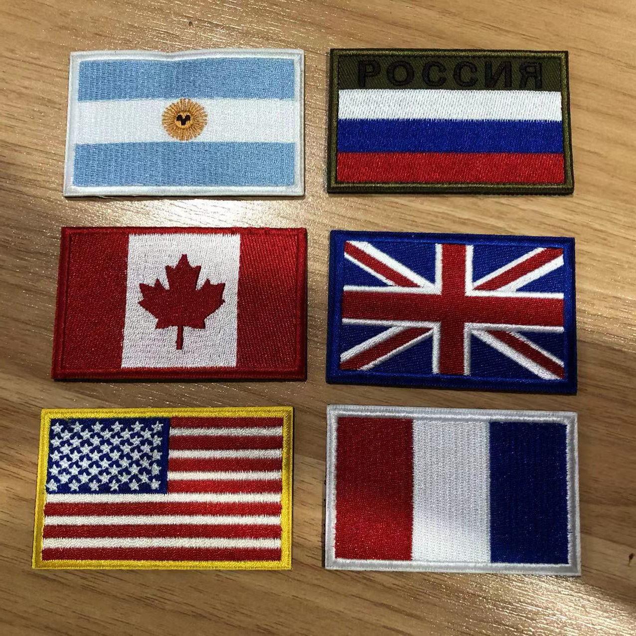 厂家批发定制跨境刺绣魔术贴方形旗帜类别布贴臂章背包背胶装饰贴