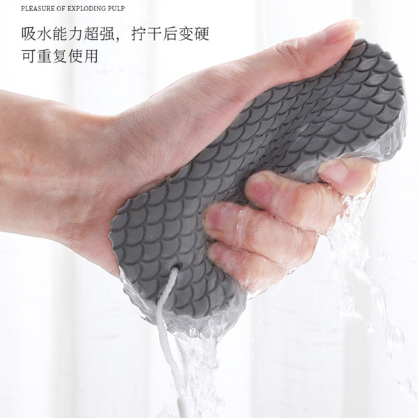 Three dimensional bath sponge for bathing