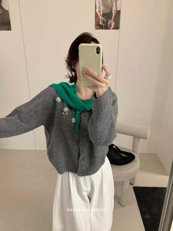 苏珊 高品质立体花朵纯色气质软糯毛衣外套女秋冬款甜美上衣8105|undefined