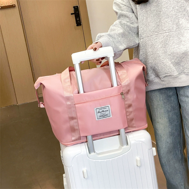 Capacious fashionable luggage travel bag to go out, worn on the shoulder