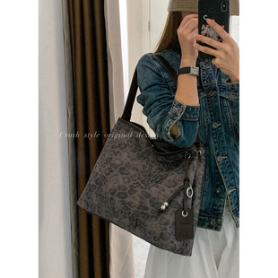 �羳�͹��|�д���������ŮҸ�°�2026�¿�y���ذ��r�Іμ��
