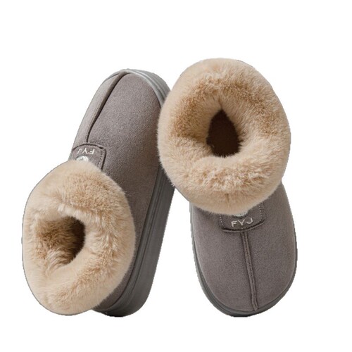 Cotton slippers for women in winter can be worn outside the bag with snow boots plus velvet thick warm fur slippers for couples comfortable cotton shoes