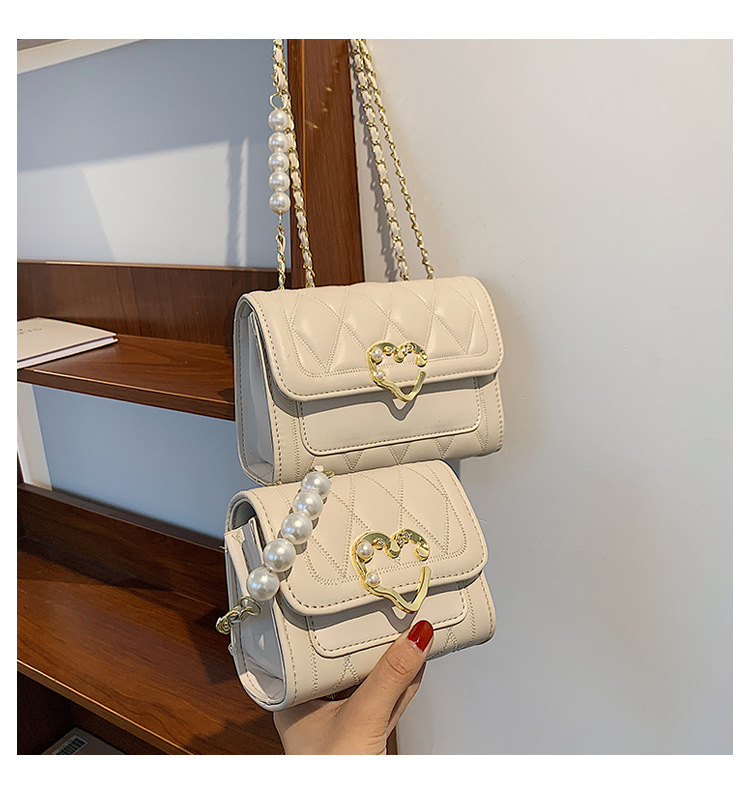 Wholesale Heart-shaped Buckle Messenger Shoulder Small Square Bag Nihaojewelry display picture 119