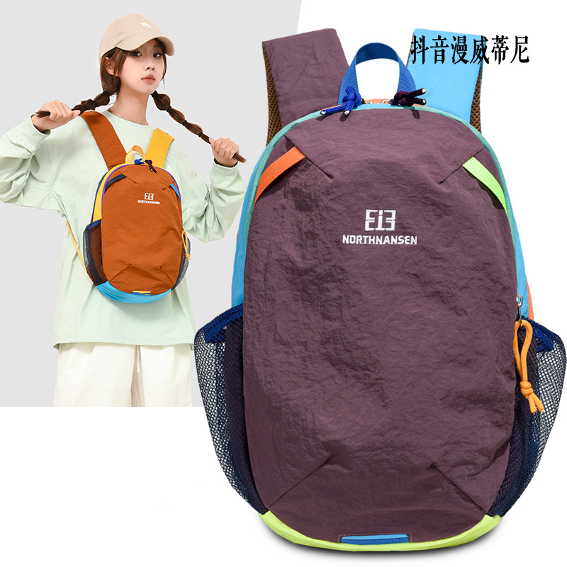 Mochila de montaña al aire libre de otoño, mochila de montaña al aire libre, color contrastante de gran capacidad.