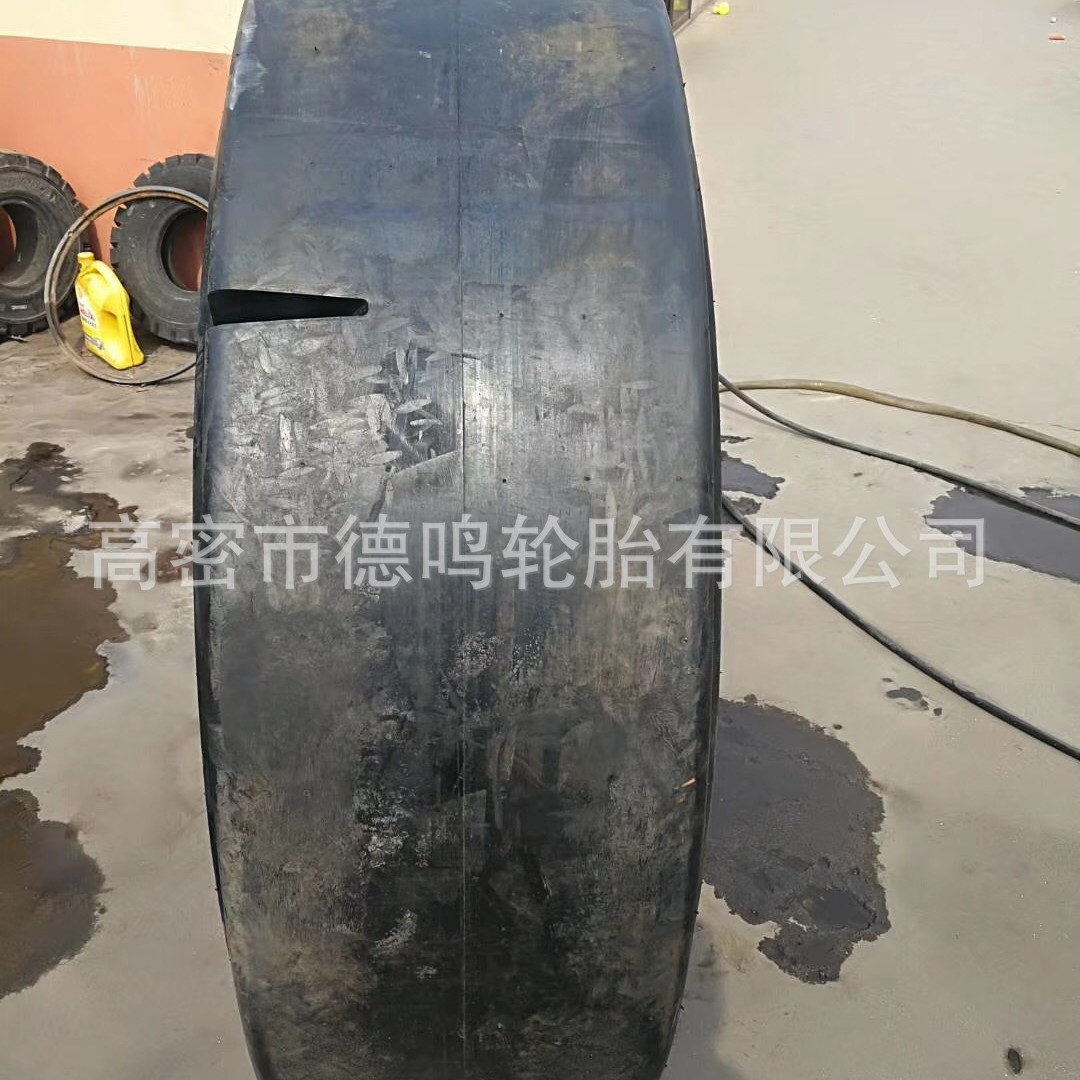 Suministro brillante subterráneo raspador neumático 17.5-25 neumático L-5S patrón mina raspador neumático engrosamiento
