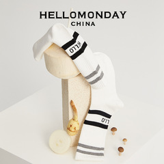 34418 HELLO MONDAY Basketball Socks for Men and Women, Fashion Mid-Calf Striped Hip-Hop Street Sport Style White Socks