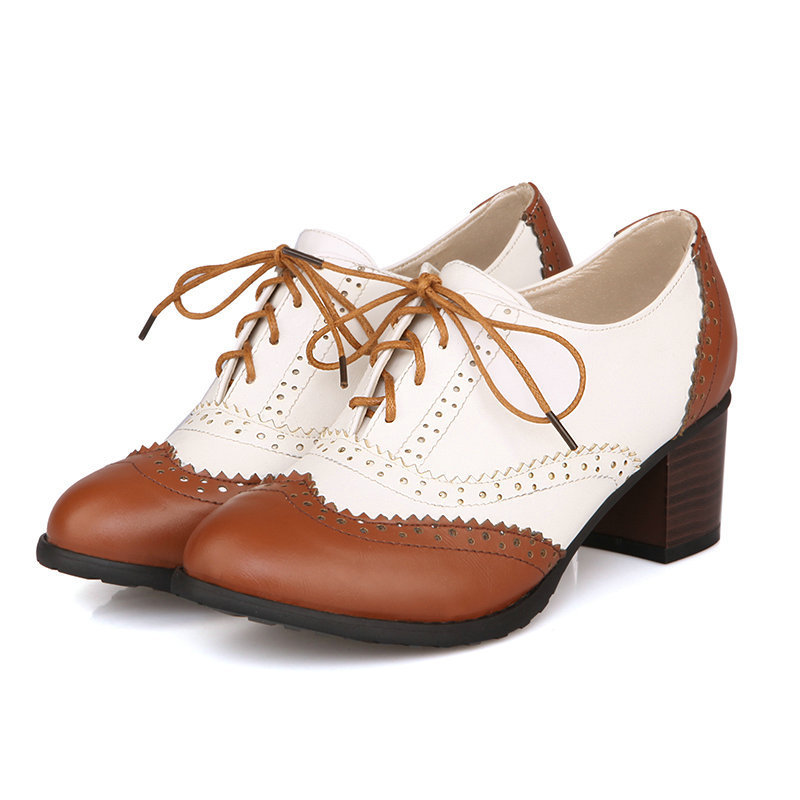 Zapatos de mujer de comercio exterior Primavera y otoño Tacón medio tacón grueso zapatos de una sola capa Zapatos de mujer de encaje británico marrón estilo preppy tacones altos zapatos de cuero de mujer