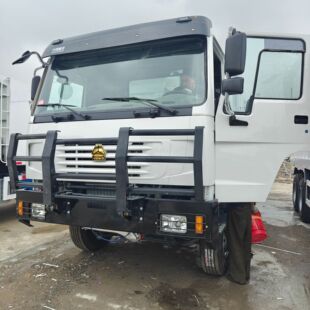 �羳��������������ж܇���ڷ��� 6&times;4 371�R��ɰʯ�Ϻ���ж܇
