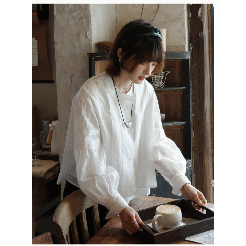 White Shirt with Puff Sleeves in French Style, 100% Cotton, Soft Light Filtered Fabric, Early Spring 2026 Collection