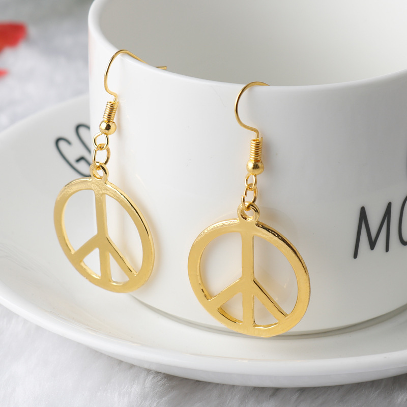 European and American foreign trade new simple personality round peace logo earrings necklace fashion retro anti-war symbol suit European and American foreign trade new simple personality round peace logo earrings necklace fashion retro anti-war symbol suit