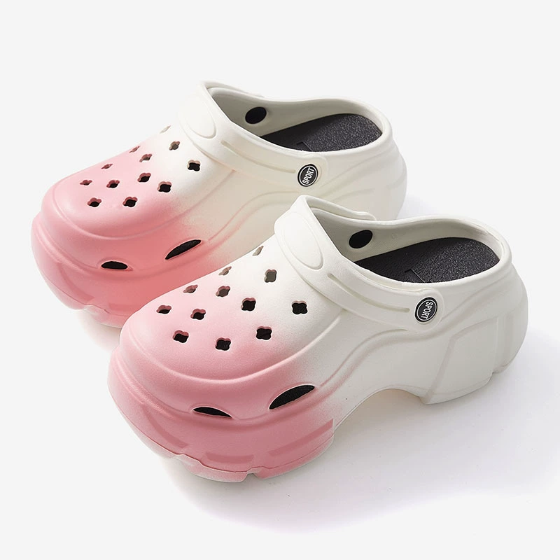 Чистый красный градиент модный сладкий и крутой, увеличенный толстый дно пещерной обуви для женщин 2024 летний новый дикий удобный баотоу сандалии