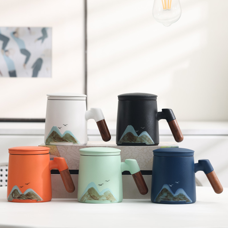 Taza de cerámica Jiangshan set de regalo de taza de marca de filtro de taza de agua de negocios de talla LOGO publicidad al por mayor