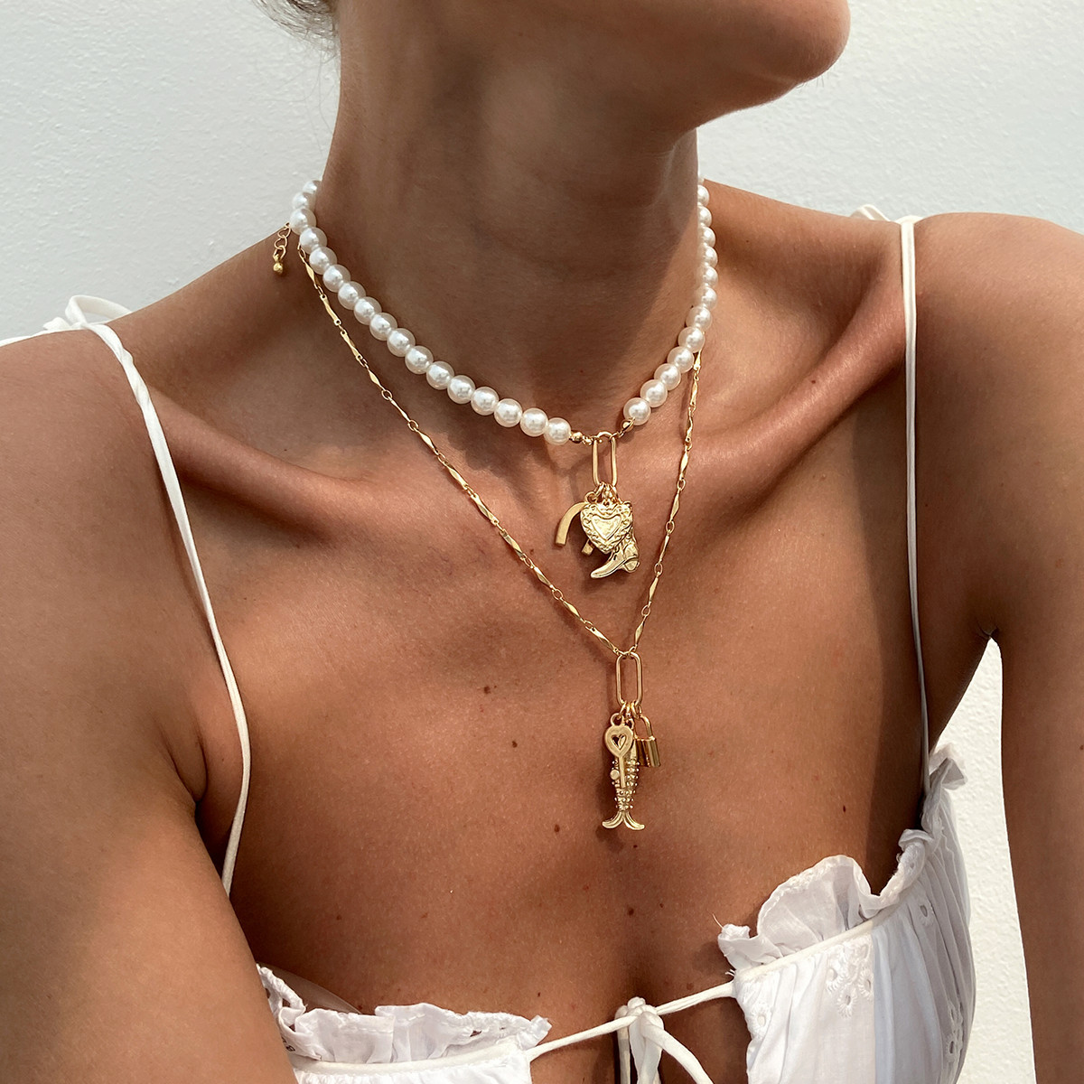 Heart Shape Shell Lock Retro Classic Style Alloy Pendant Necklace Wholesale display picture 3