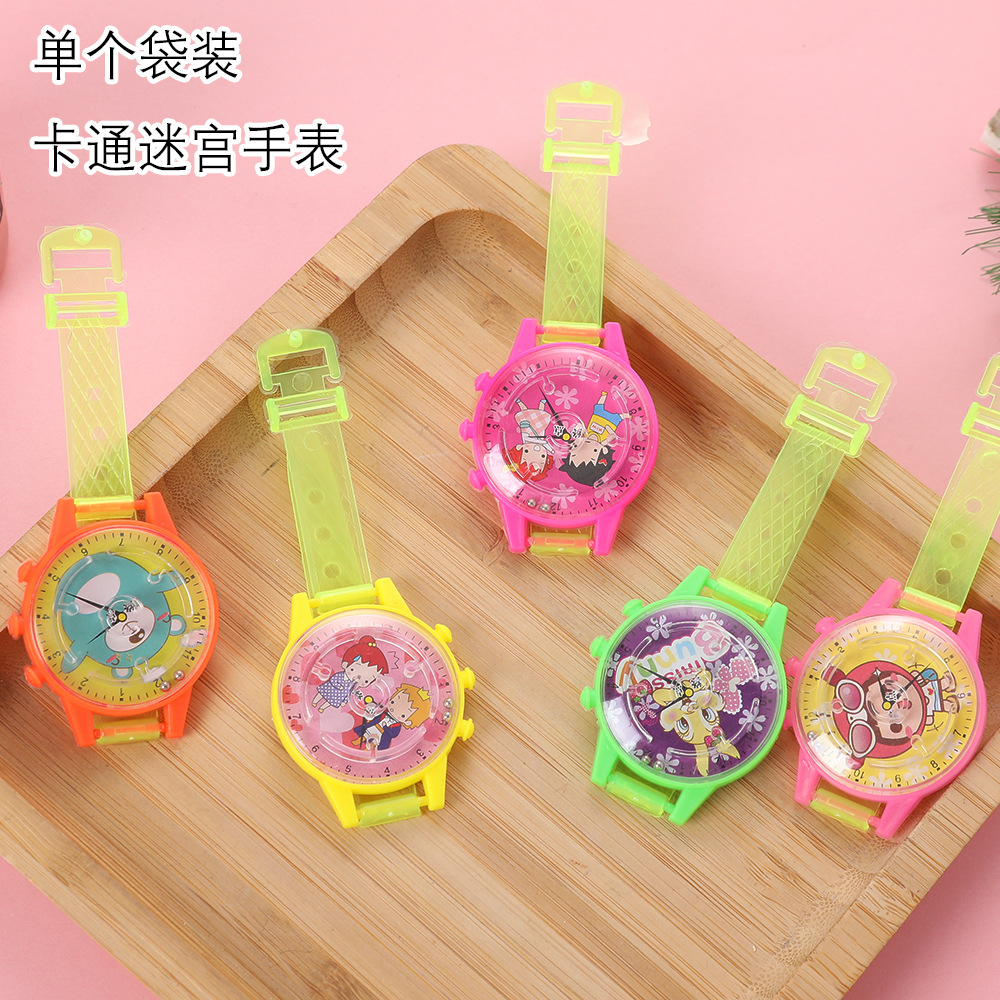 Niños creativo pequeño laberinto reloj kindergarten regalo de los niños perlas educativos laberinto pequeño juguete puesto al por mayor