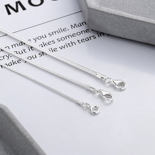 Yunchaoxuan S925 sterling silver retro ethnic style creative simple cold style collar hard snake bone chain diy matching