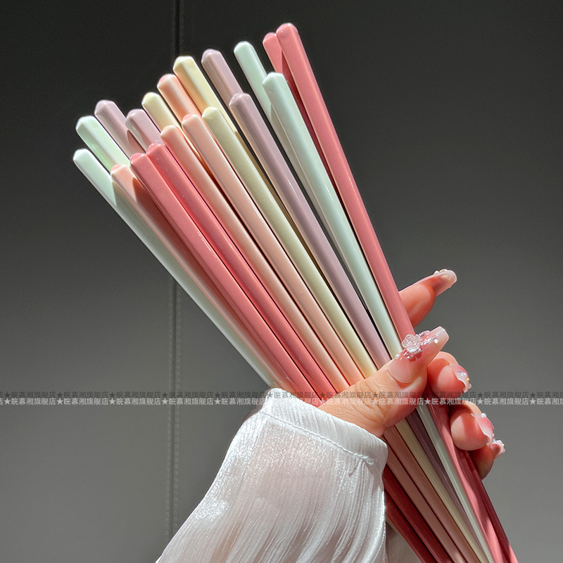 Exquisite Five-Color Ceramic Chopsticks, Pure Color Underglaze Color, Heat-Resistant, Not Prone to Mold, Dishwasher-Safe Household Tableware Chopsticks